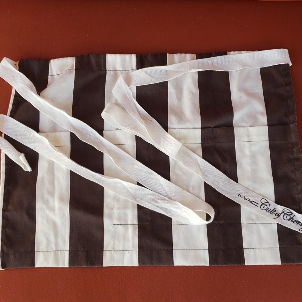 RARE MAC Cult of Cherry apron for brushes